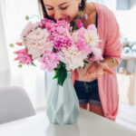 diamond cut shap plastic vase abdullah mall